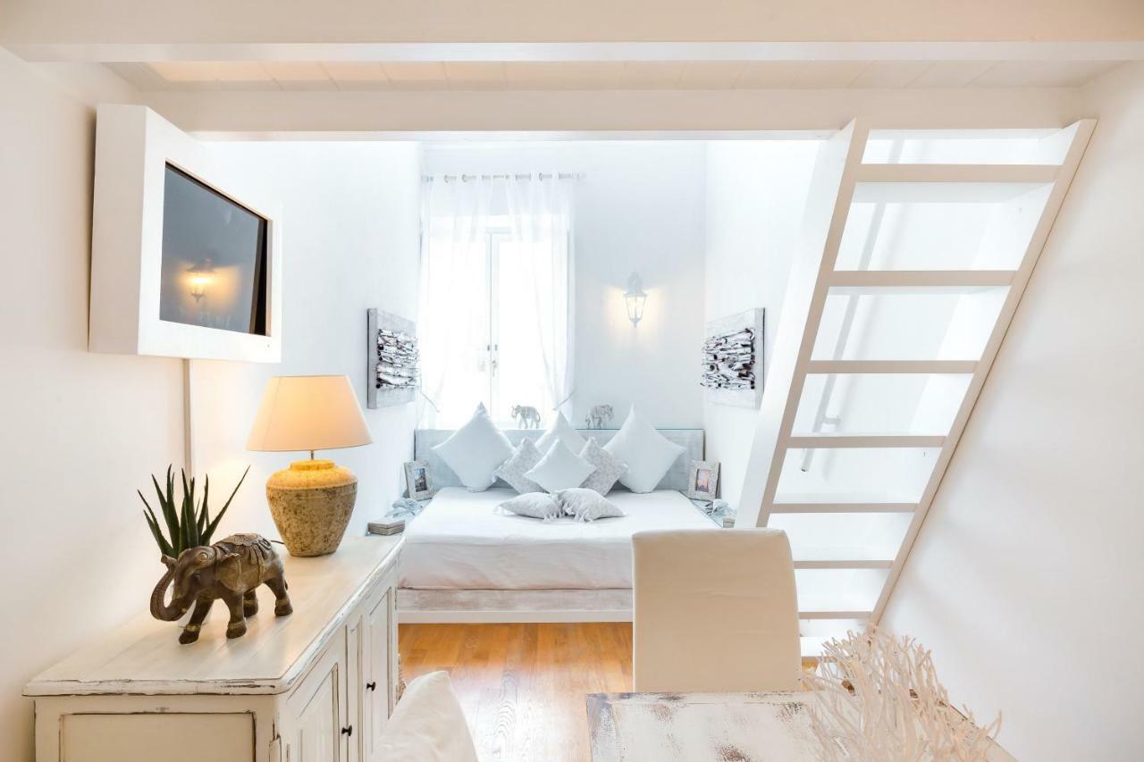 Spanish Steps View Luxury Flat Рим Екстер'єр фото