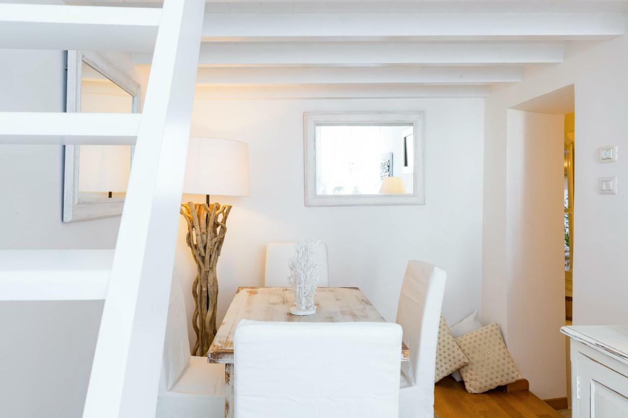 Spanish Steps View Luxury Flat Рим Екстер'єр фото